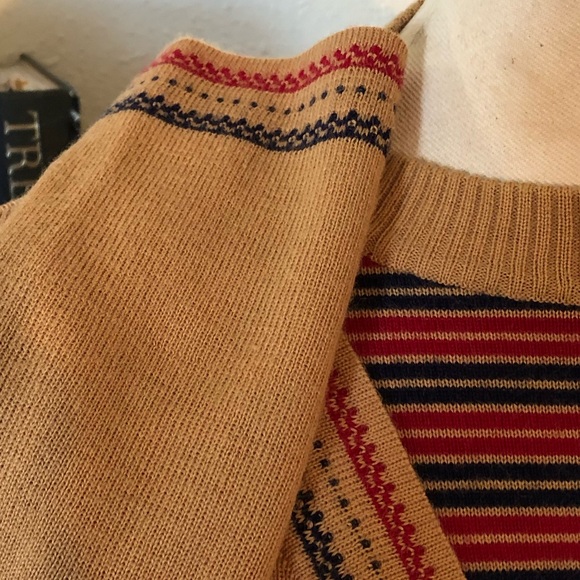 Vintage Varsity style long sleeve sweater - Picture 4 of 6